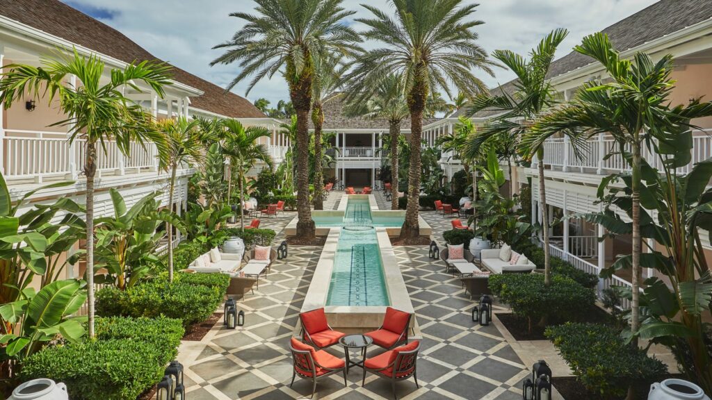 Ocean Club Bahamas - courtyard
